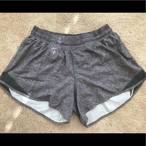 NWOT Lululemon Hotty Hot Short 4” Long, Size 8